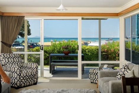 Photo of property in 18 Marine Parade, Mount Maunganui, 3116