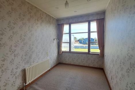 Photo of property in 5 Romilly Street, Westport, 7825