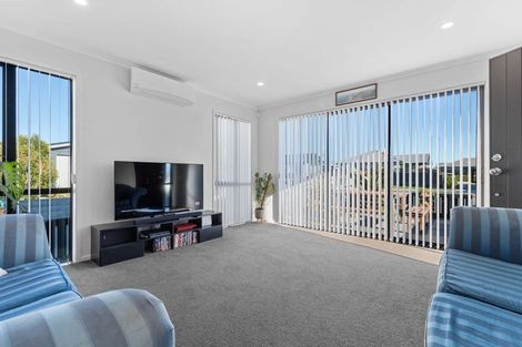 Photo of property in 57 Crown Street, Papamoa, 3118