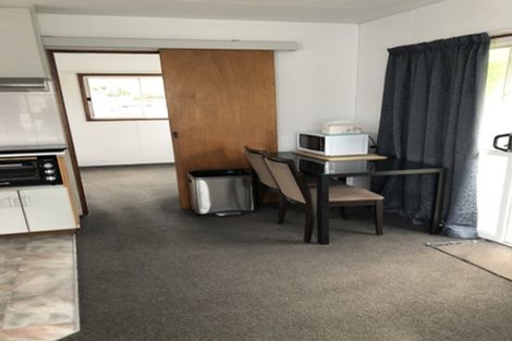 Photo of property in 15 Mack Place, Red Hill, Papakura, 2110