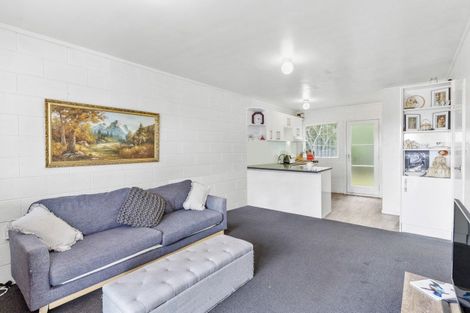 Photo of property in 1/19a Verbena Road, Birkdale, Auckland, 0626