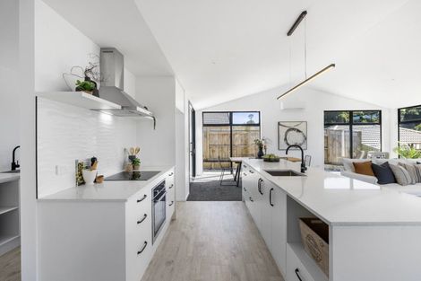 Photo of property in 140 Adler Drive, Ohauiti, Tauranga, 3112