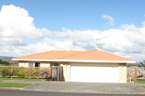 Photo of property in 1/10 Rathmar Drive, Manurewa, Auckland, 2105