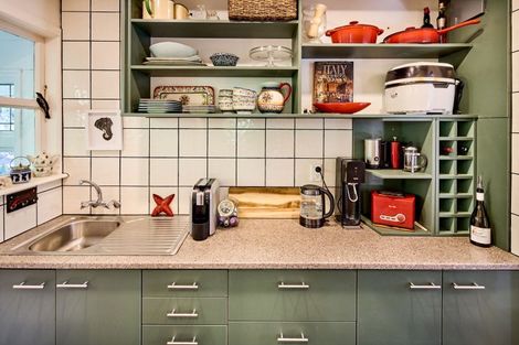 Photo of property in 194 Eastern Hutt Road, Taita, Lower Hutt, 5019