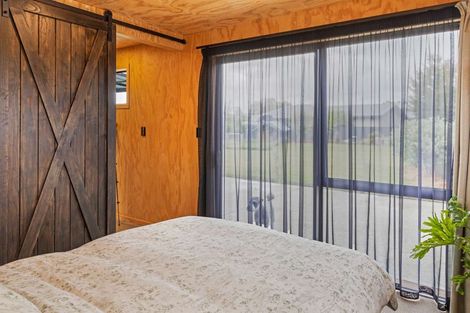 Photo of property in 25 Devon Street, Riversdale, 9776