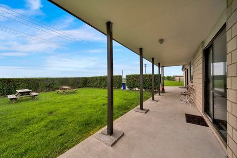 Photo of property in 902 Ararata Road, Ararata, Hawera, 4674