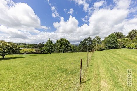 Photo of property in 371 Old North Road, Kumeu, 0892