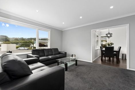 Photo of property in 42 Mountbatten Grove, Clouston Park, Upper Hutt, 5018