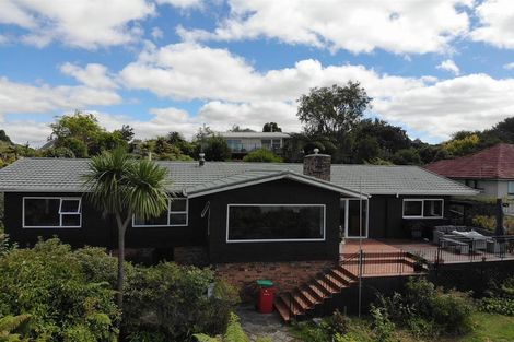 Photo of property in 180 Kawaha Point Road, Kawaha Point, Rotorua, 3010