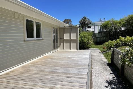 Photo of property in 2a Hilltop Avenue, Morningside, Whangarei, 0110