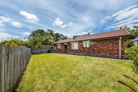Photo of property in 28 Brookwood Drive, Henderson, Auckland, 0612