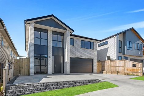 Photo of property in 6 Ballyliffin Drive, Flat Bush, Auckland, 2019