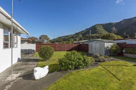 Photo of property in 176 California Drive, Totara Park, Upper Hutt, 5018