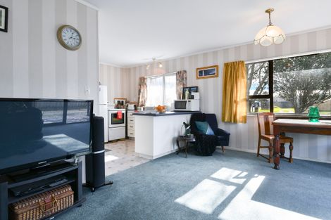 Photo of property in 406a Ngatai Road, Bellevue, Tauranga, 3110