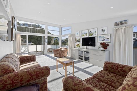 Photo of property in 3b Lerwick Terrace, Melrose, Wellington, 6023