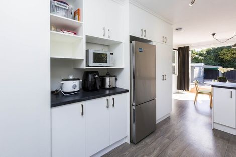 Photo of property in 16a Maher Street, Elderslea, Upper Hutt, 5018