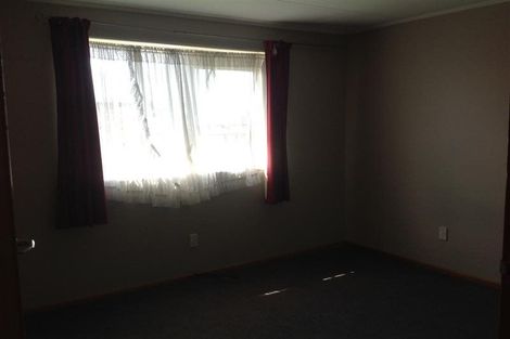 Photo of property in 34 Dunbeath Crescent, Kew, Invercargill, 9812