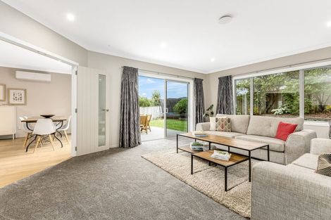 Photo of property in 4 Peel Lane, Aotea, Porirua, 5024