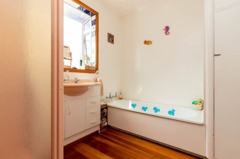 Photo of property in 24 Kennedy Street, Paeroa, 3600