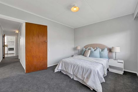 Photo of property in 14a Trafalgar Street, Westown, New Plymouth, 4310