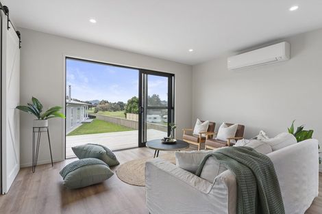 Photo of property in 4 Lynette Place, Pauanui, 3579