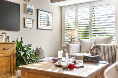 Photo of property in 2/20 Wolsley Avenue, Milford, Auckland, 0620