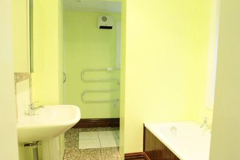 Photo of property in 70 Gladstone Road, Dalmore, Dunedin, 9010