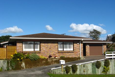 Photo of property in 4 Ruskin Place, Westown, New Plymouth, 4310