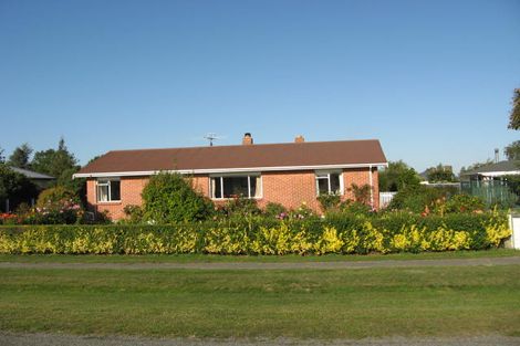 Photo of property in 6 Jackson Street, Darfield, 7510