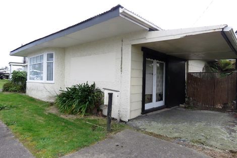 Photo of property in 31 Brougham Street, Westport, 7825