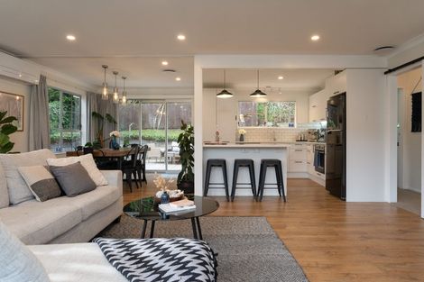 Photo of property in 9 Tralee Place, Johnsonville, Wellington, 6037