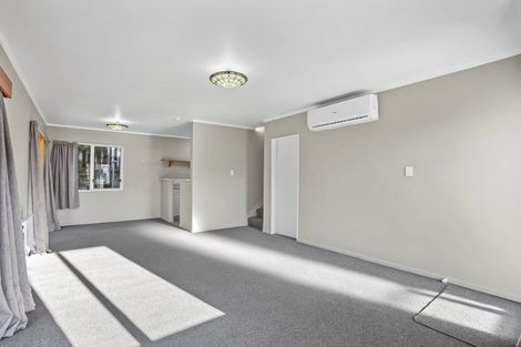 Photo of property in 22/24 Eastglen Road, Glen Eden, Auckland, 0602