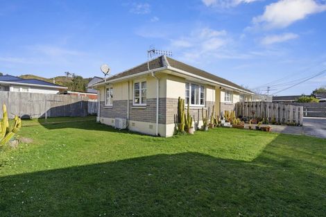 Photo of property in 7a Seddon Street, Wallaceville, Upper Hutt, 5018