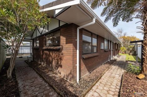 Photo of property in 2/27 Merton Street, Trentham, Upper Hutt, 5018