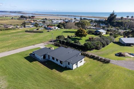 Photo of property in 6a Church Road, Maketu, Te Puke, 3189
