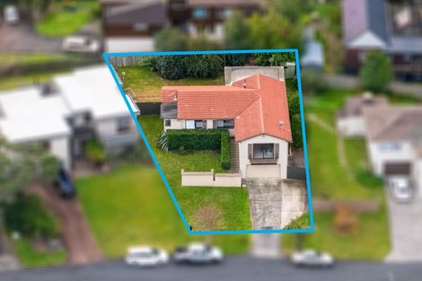 Photo of property in 3 Trevone Place, Forrest Hill, Auckland, 0620