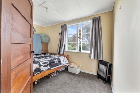 Photo of property in 2 Dixon Avenue, Hawera, 4610
