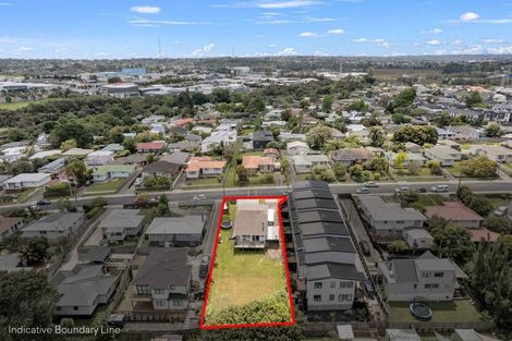 Photo of property in 18a Sylvan Crescent, Te Atatu South, Auckland, 0610