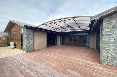 Photo of property in 42 Rere Road, Lake Hayes, Queenstown, 9304