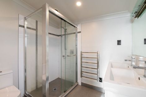 Photo of property in 11b Willow Avenue, Hannahs Bay, Rotorua, 3010