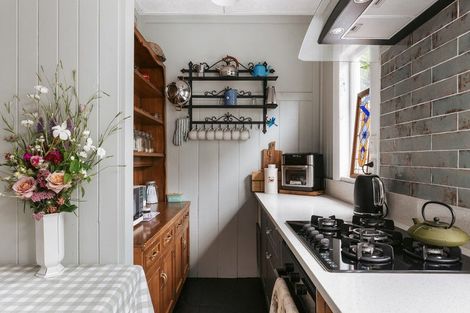 Photo of property in 19 Hydro Road, Edgecumbe, 3120