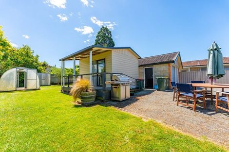 Photo of property in 12 Churchill Place, Waimate, 7924
