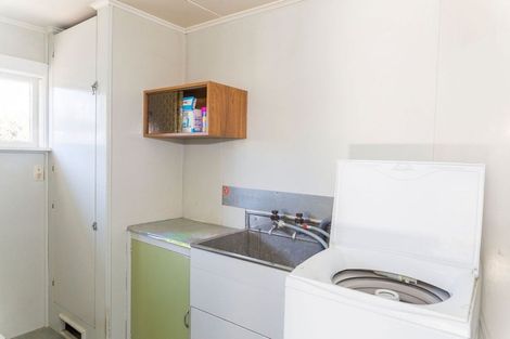 Photo of property in 71 Barraud Street, Dannevirke, 4930