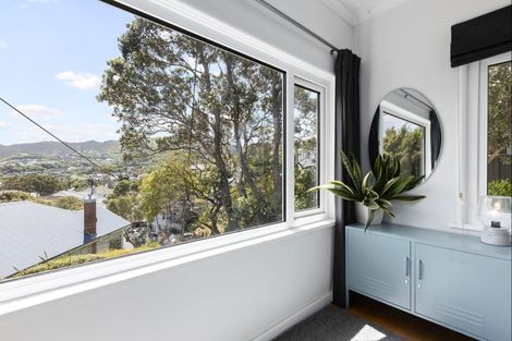 Photo of property in 6 Ardross Avenue, Khandallah, Wellington, 6035