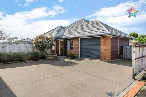 Photo of property in 19 Richmond Grove, Woburn, Lower Hutt, 5010