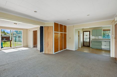 Photo of property in 24 Roberts Road, Hei Hei, Christchurch, 8042