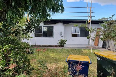 Photo of property in 2/87 Nikau Street, New Lynn, Auckland, 0600