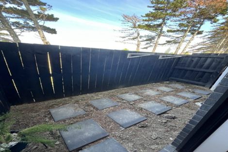 Photo of property in 41 Whai Hua Lane, Mangere Bridge, Auckland, 2022