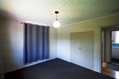 Photo of property in 12 Lucinda Place, Glen Eden, Auckland, 0602
