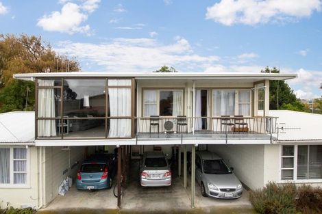 Photo of property in 8 Collingwood Court, Hokowhitu, Palmerston North, 4410